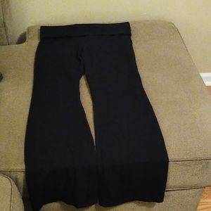 PINK VS YOGA BLACK PANTS SIZE LARGE